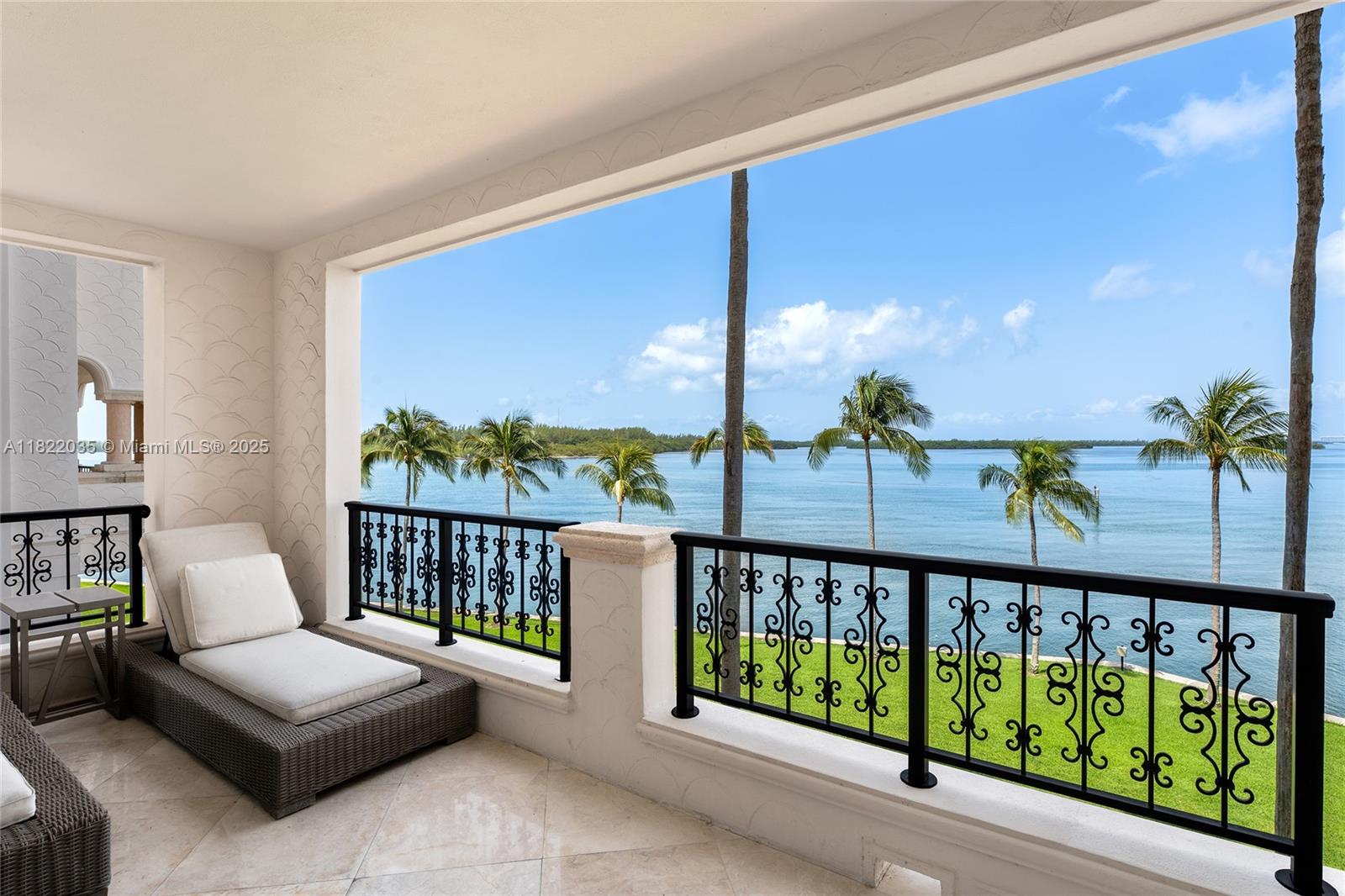 BAYVIEW FISHER ISL CONDO - Residential