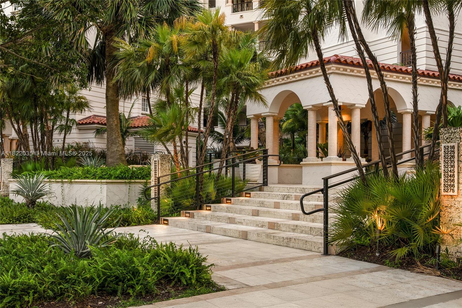 BAYVIEW FISHER ISL CONDO - Residential