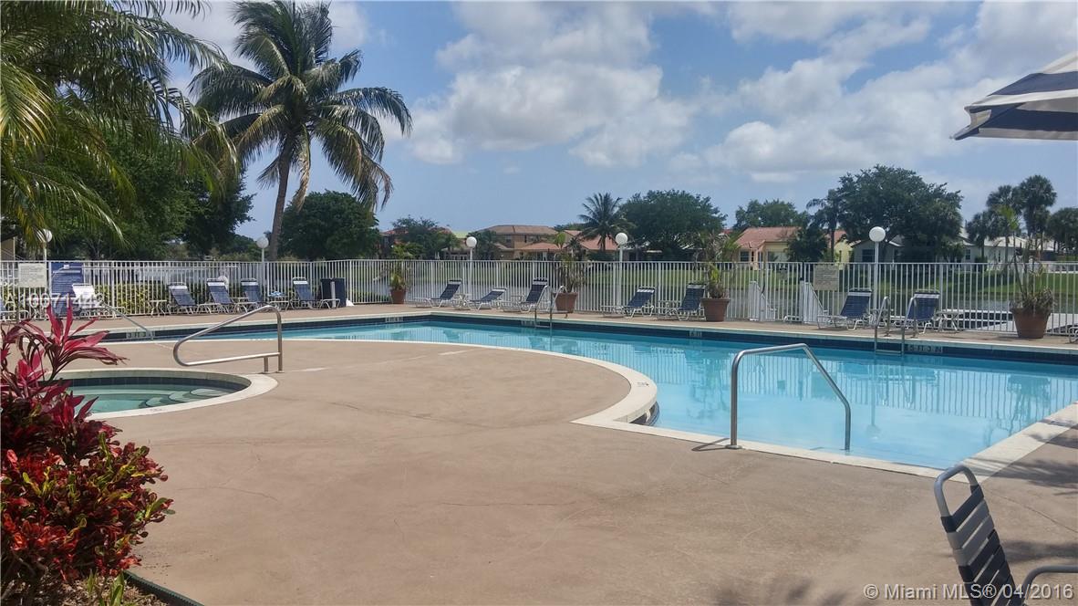 Sailboat Pointe Condo - Residential Lease