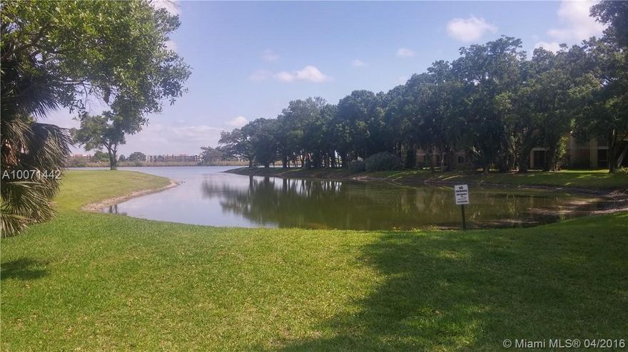 Lowest priced 2bed/2bath rental in Sailboat Pointe! Also available for sale. Gated community in gorgeous quiet neighborhood. Lake view, tennis courts, pool, gym, clubhouse. Spacious and clean unit. Close access to expressways, shopping, etc.