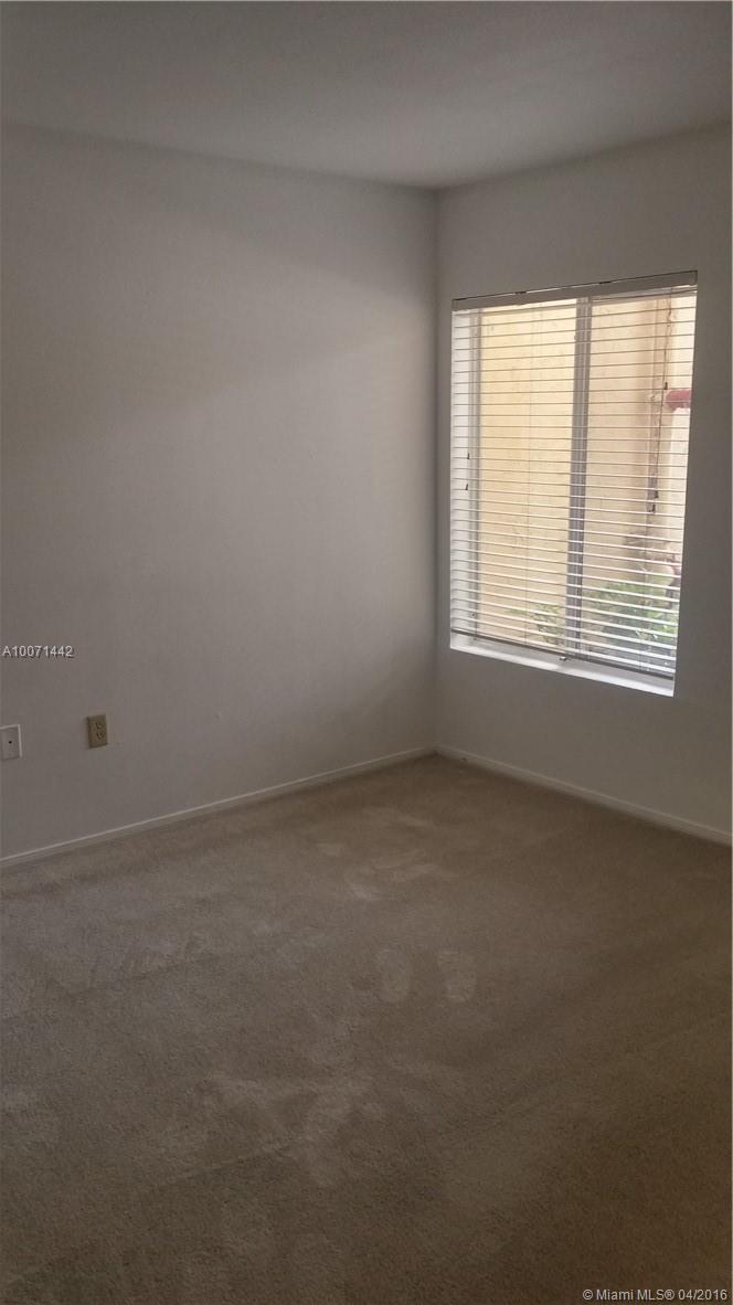 Sailboat Pointe Condo - Residential Lease