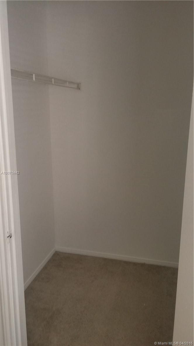 Sailboat Pointe Condo - Residential Lease