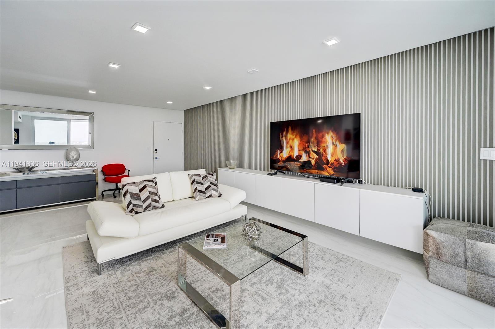 EMBASSY TOWER II INC COND - Residential