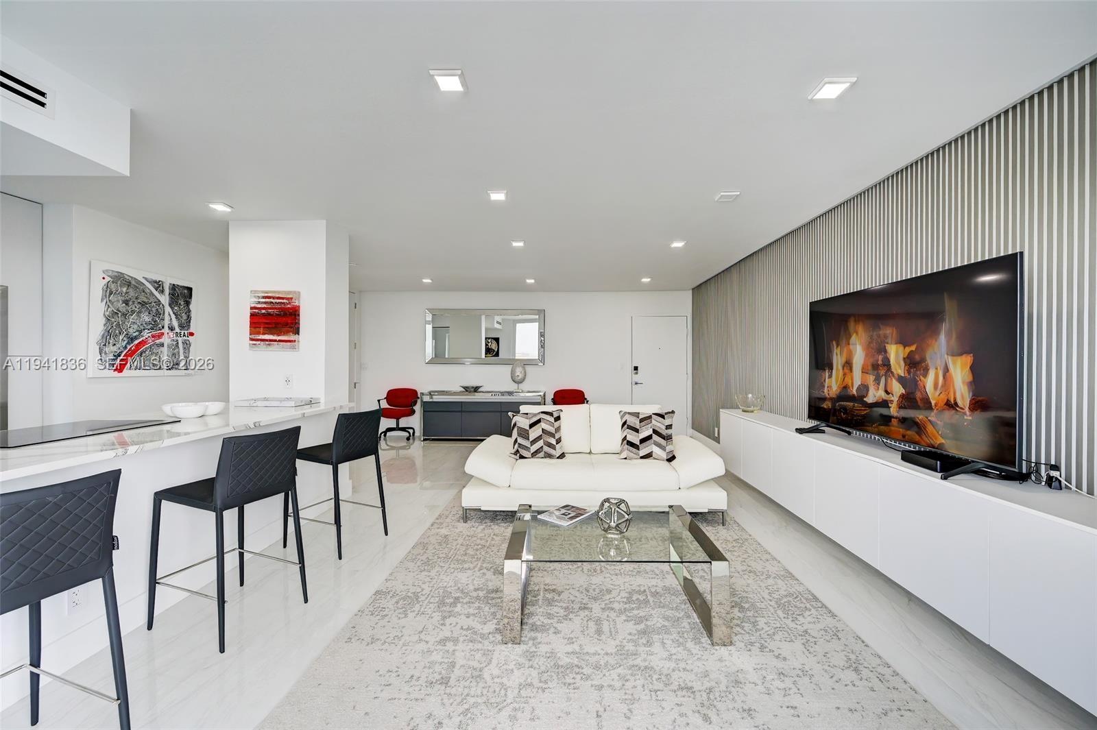 EMBASSY TOWER II INC COND - Residential