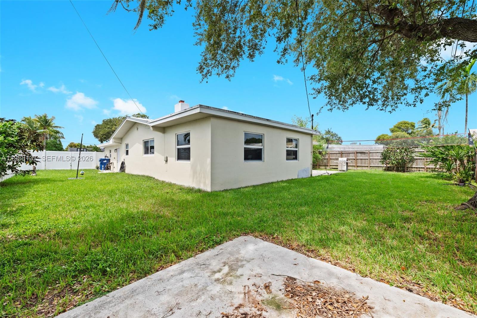 SOUTH CORAL HOMES SEC 1 - Residential