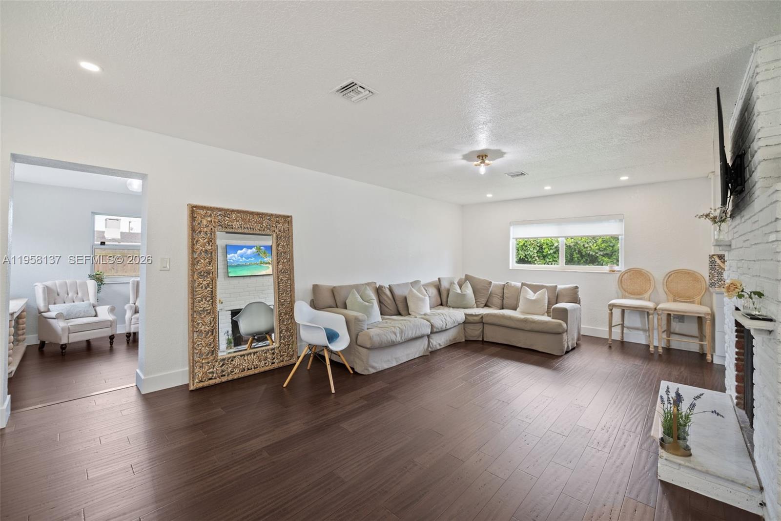 SOUTH CORAL HOMES SEC 1 - Residential