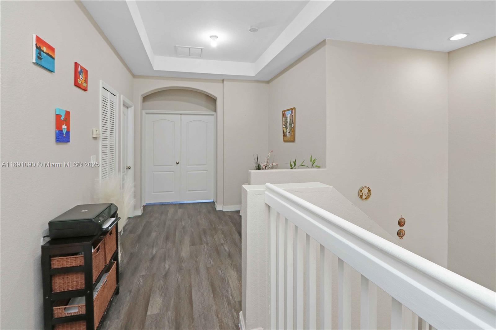 GRAND LAKES PHASE I - Residential Lease