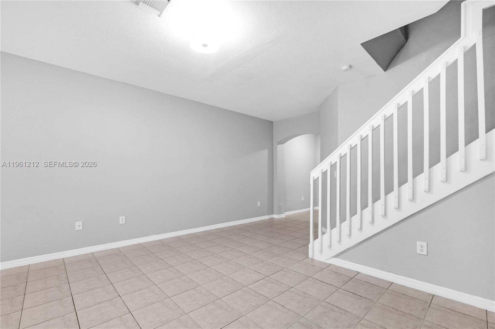 LEEWARD AT ISLANDS AT DOR - Residential Lease