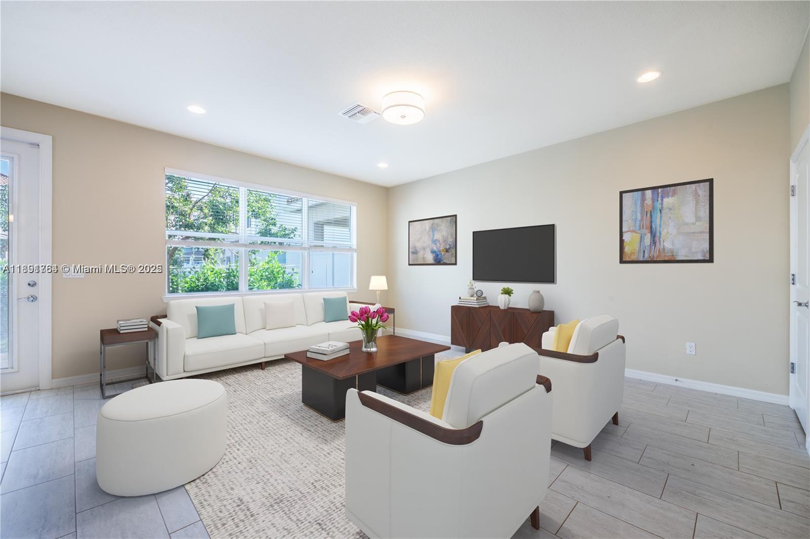 PARKVIEW AT HILLCREST - Residential Lease