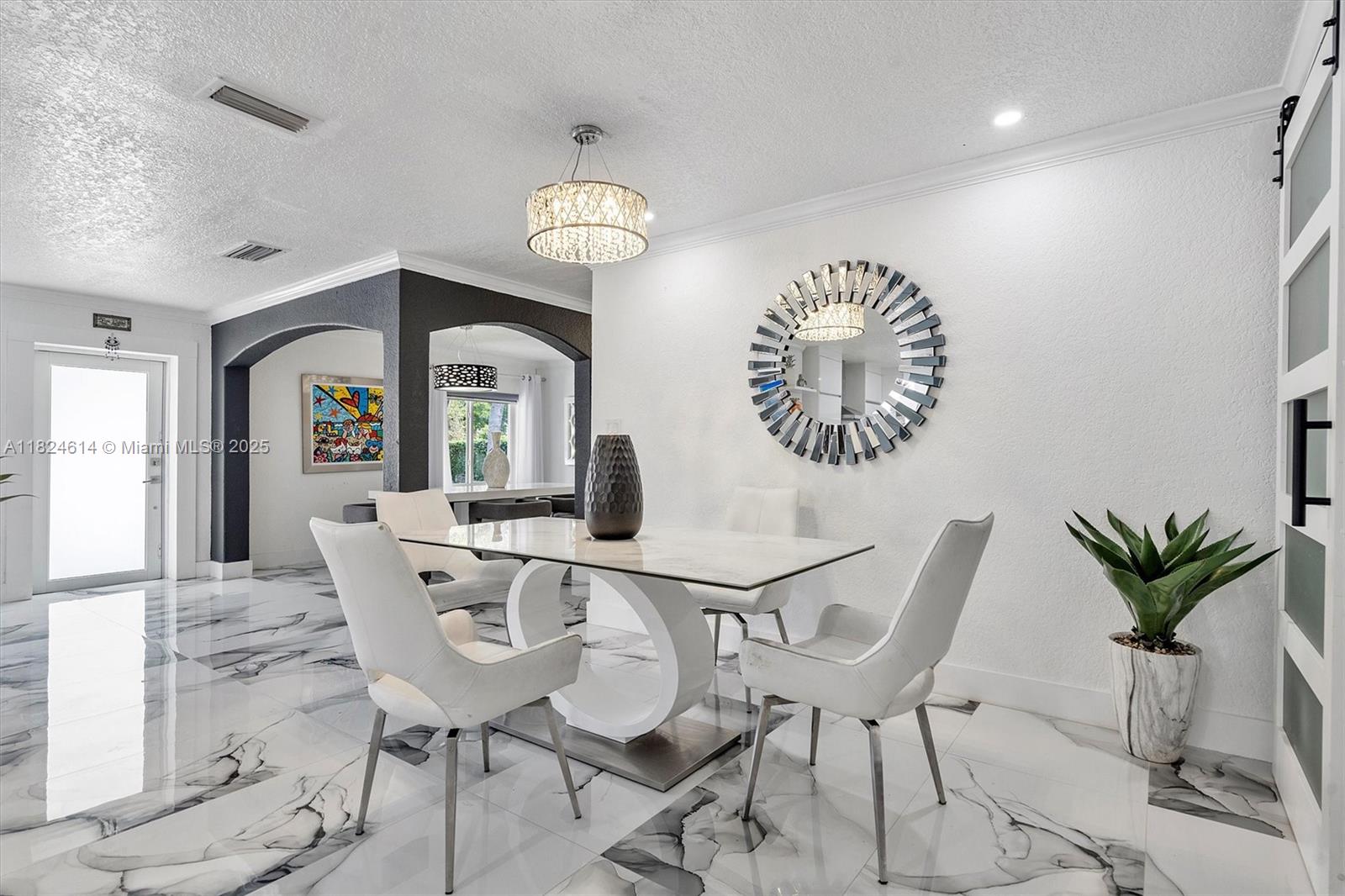 DEVON-AIRE ESTATES SEC 4 - Residential