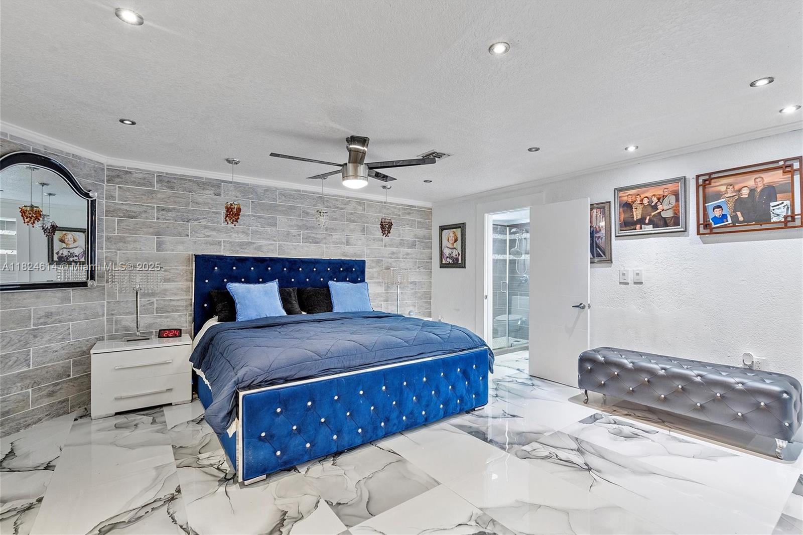 DEVON-AIRE ESTATES SEC 4 - Residential