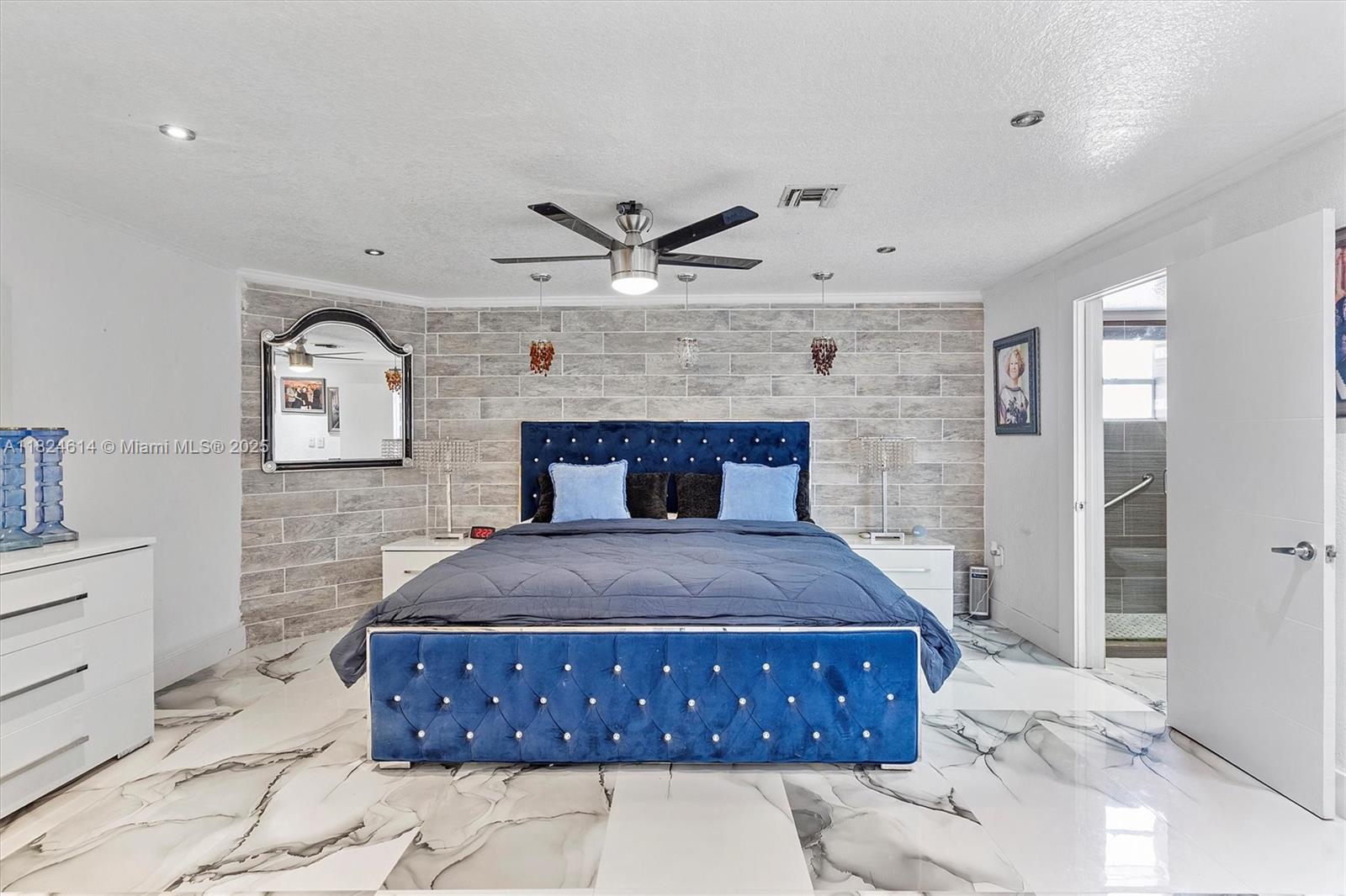 DEVON-AIRE ESTATES SEC 4 - Residential