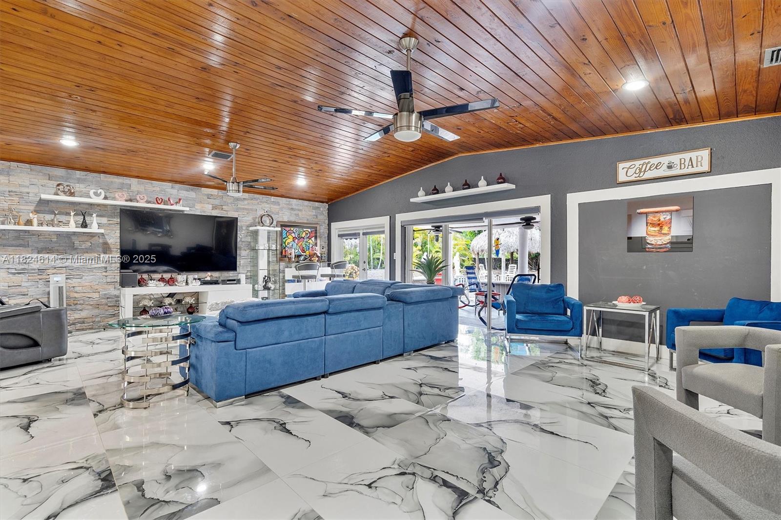 DEVON-AIRE ESTATES SEC 4 - Residential