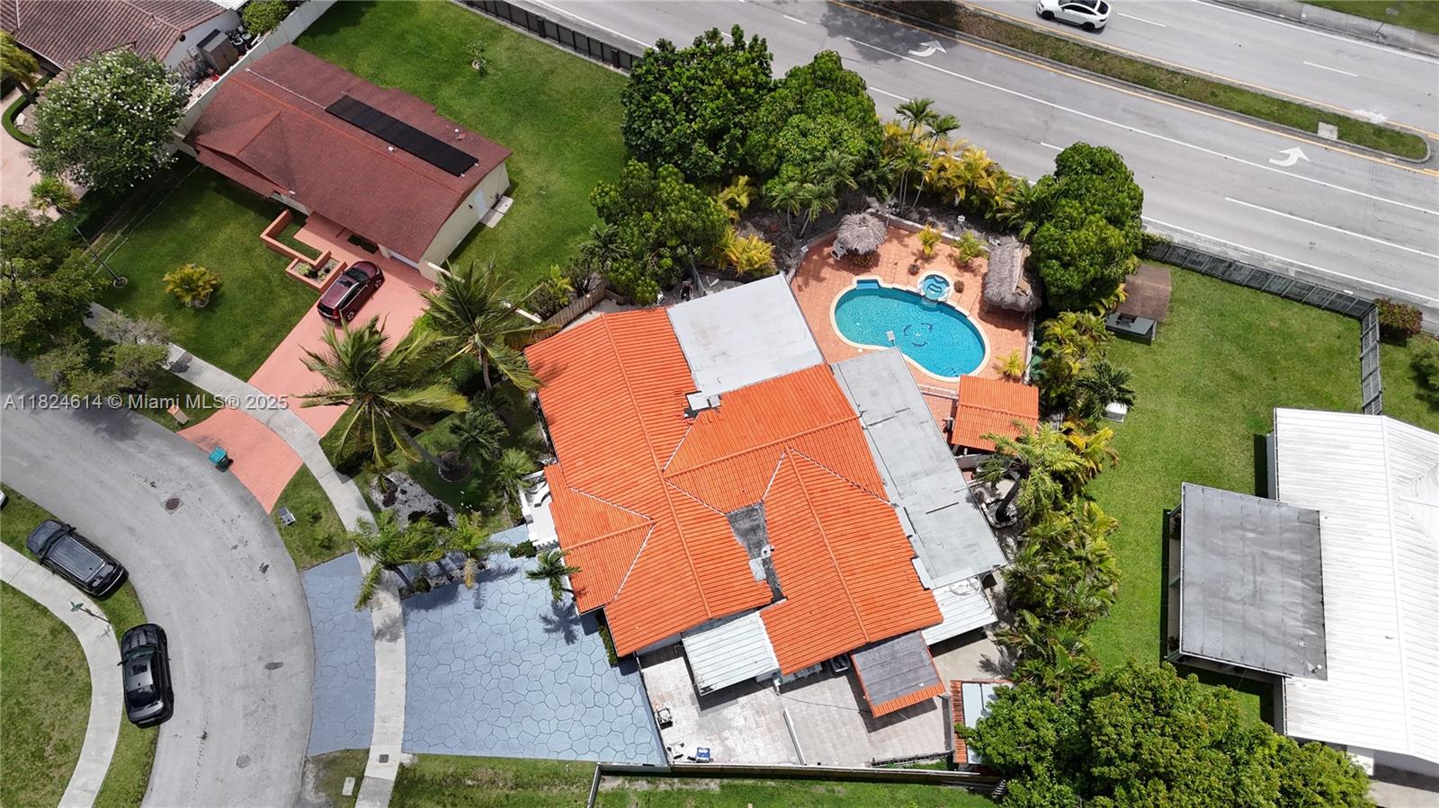 DEVON-AIRE ESTATES SEC 4 - Residential