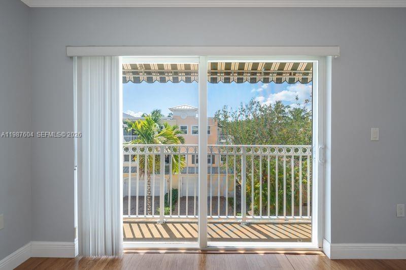 EVERGLADES LAND SALES CO - Residential