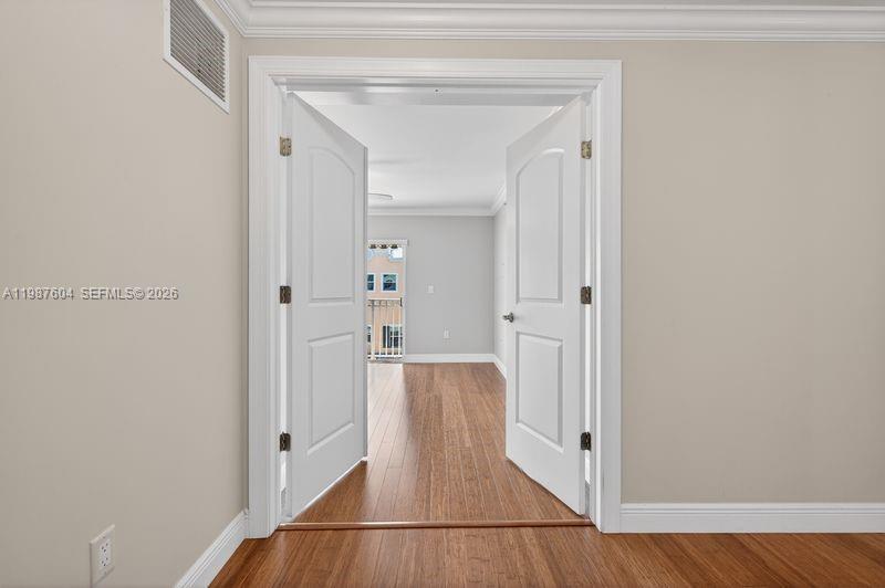 EVERGLADES LAND SALES CO - Residential