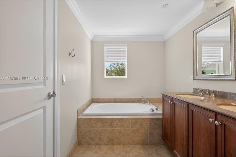 EVERGLADES LAND SALES CO - Residential