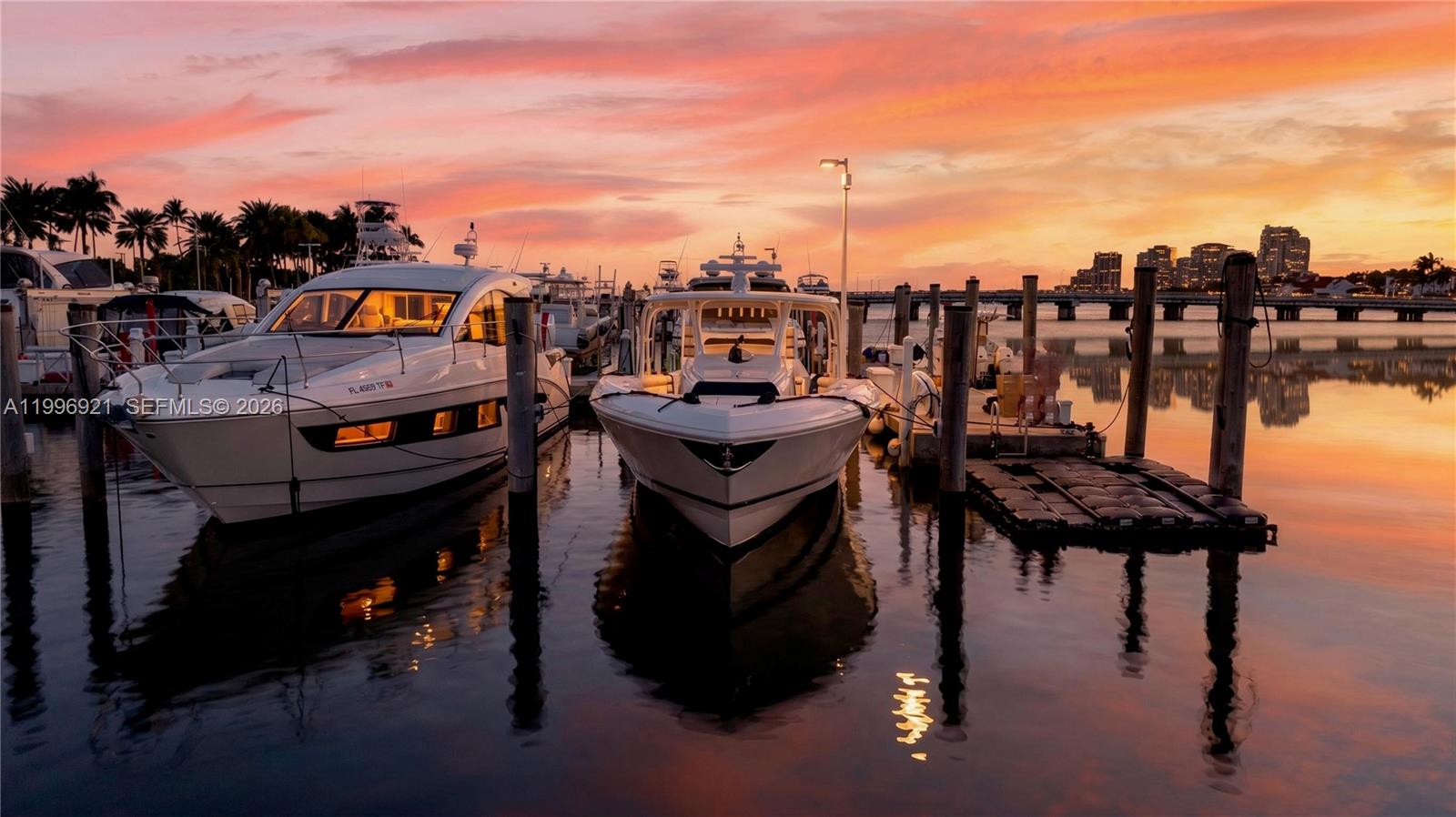 Grove Isle Marina - Land
