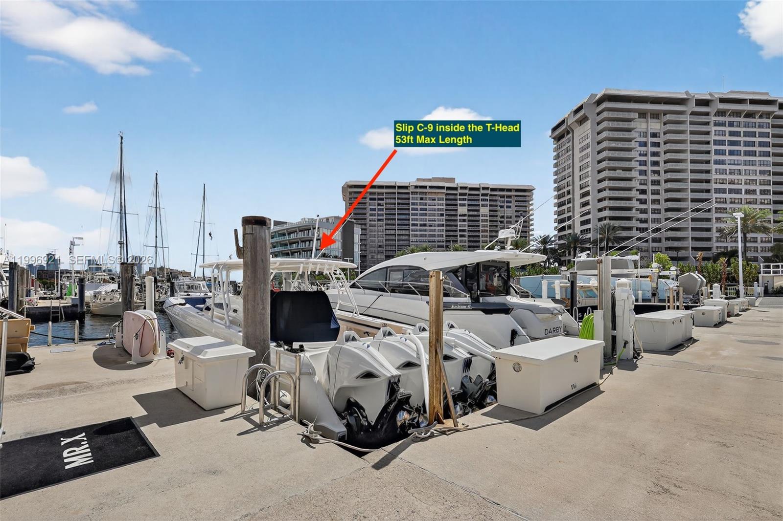 Grove Isle Marina - Land