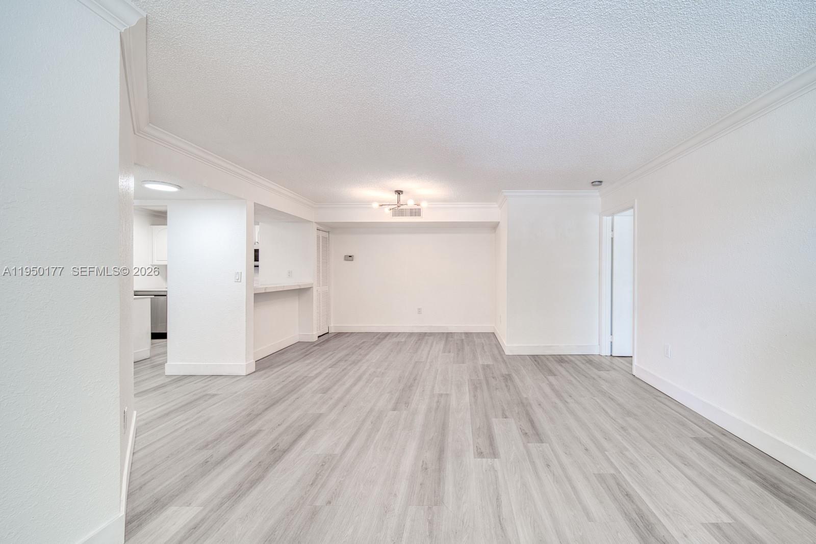 PALM COVE COND - Residential