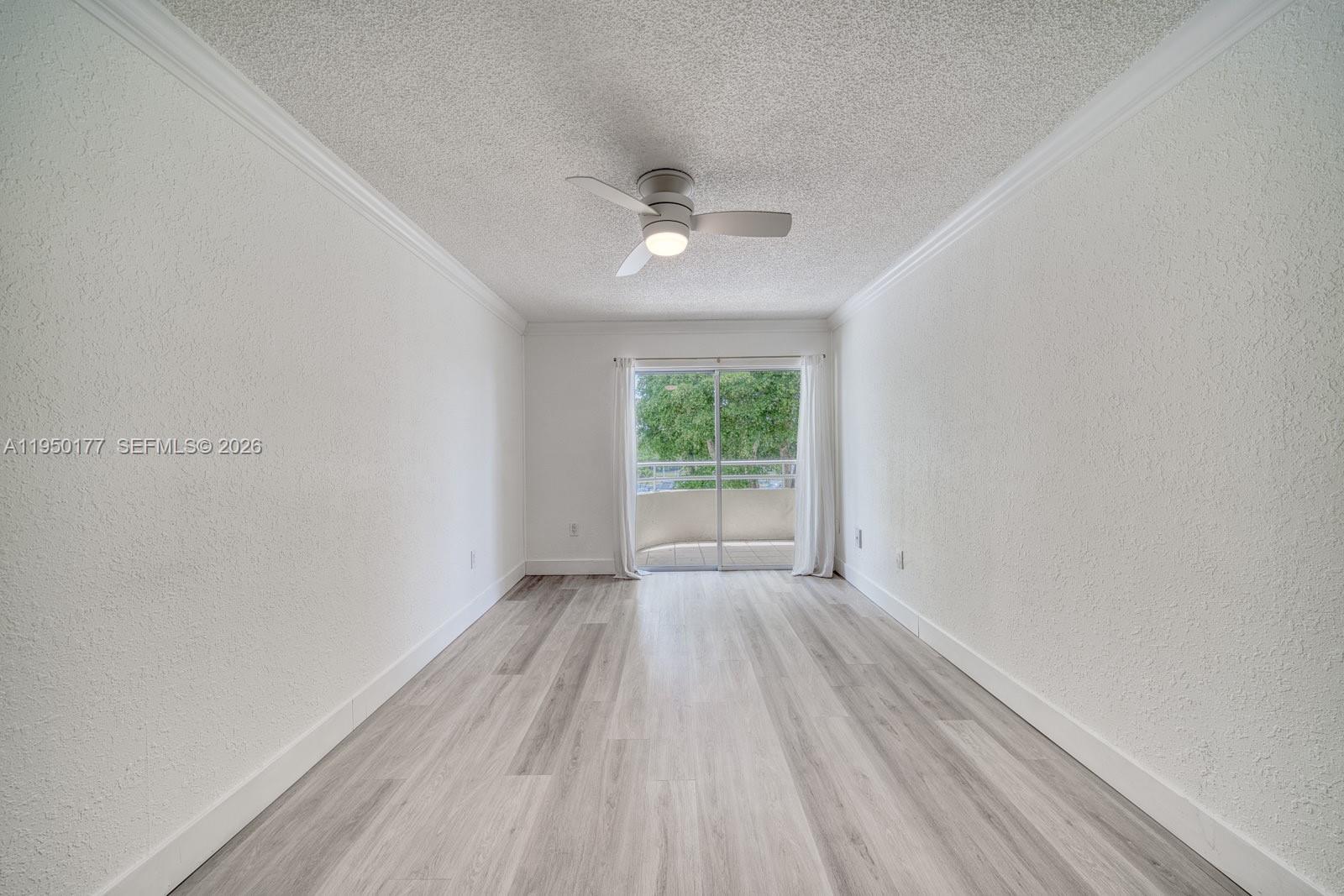 PALM COVE COND - Residential