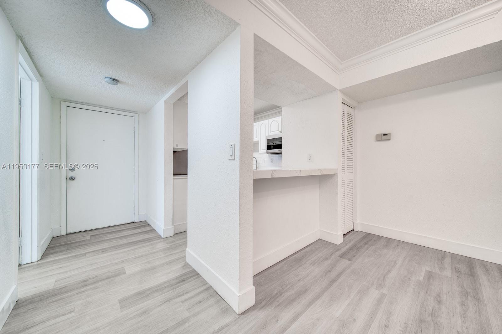 PALM COVE COND - Residential