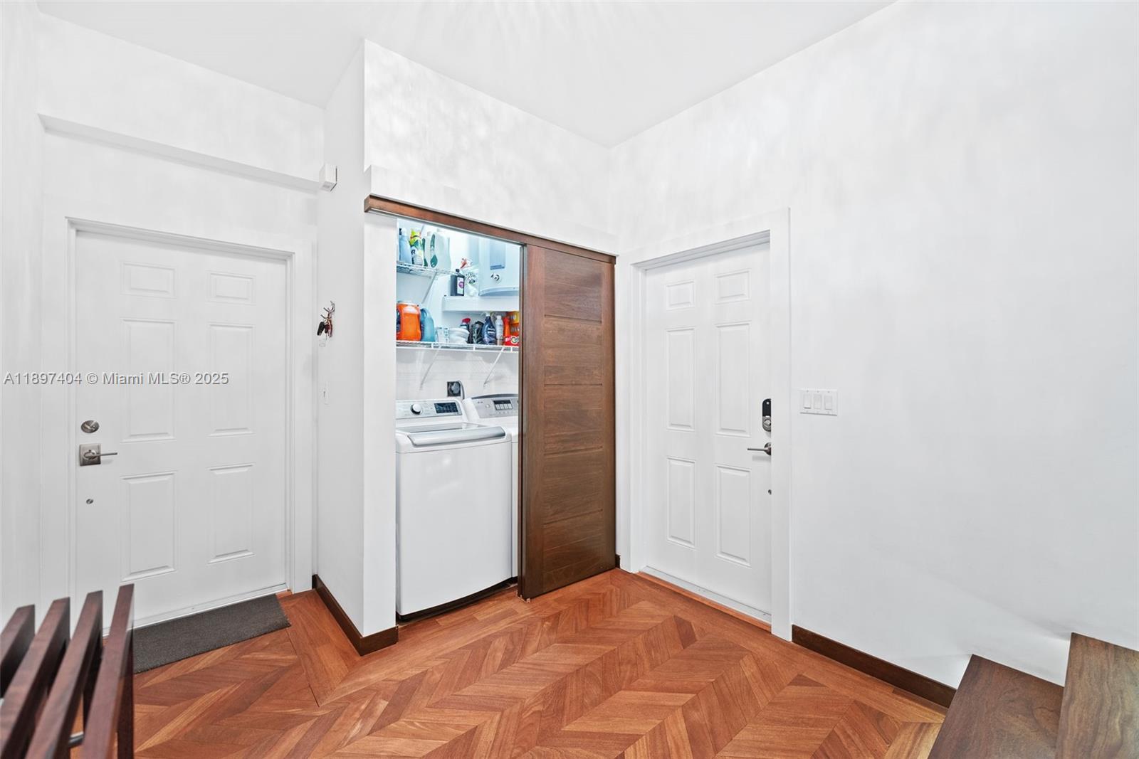 GABLES COURT TOWNHOMES CO - Residential