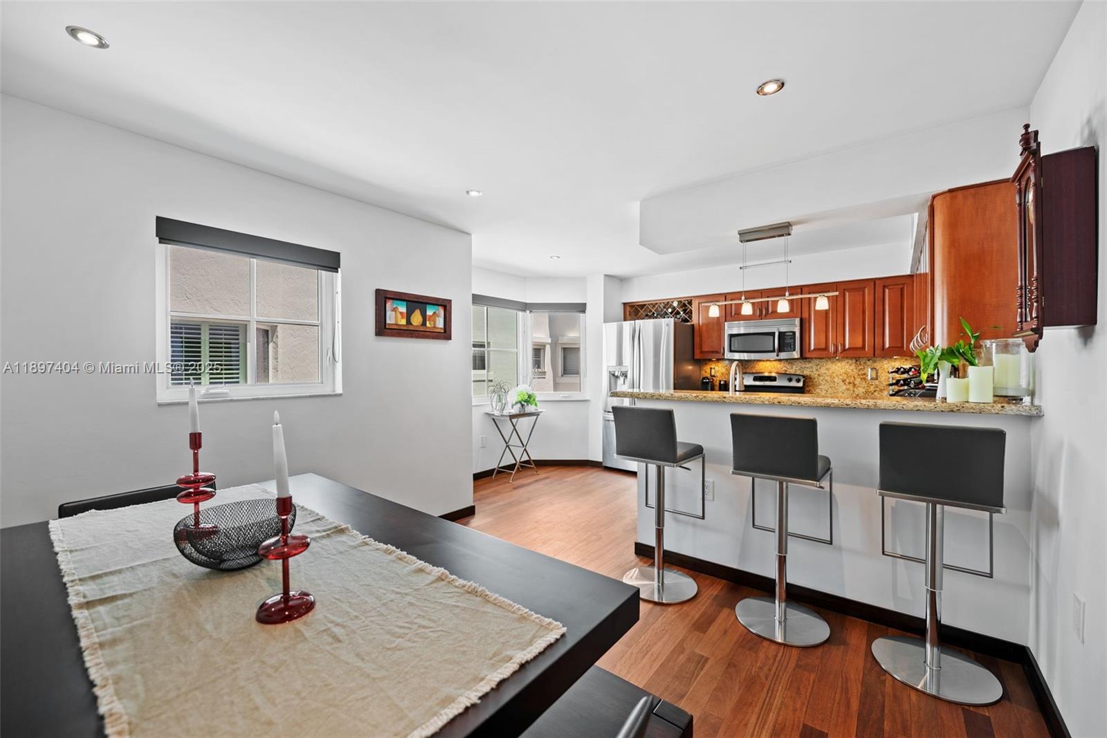 GABLES COURT TOWNHOMES CO - Residential