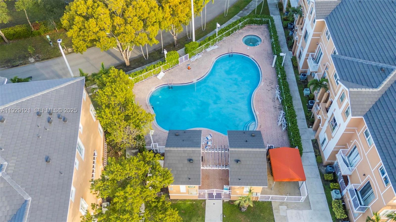 SHOMA HOMES AT COUNTRY CL - Residential