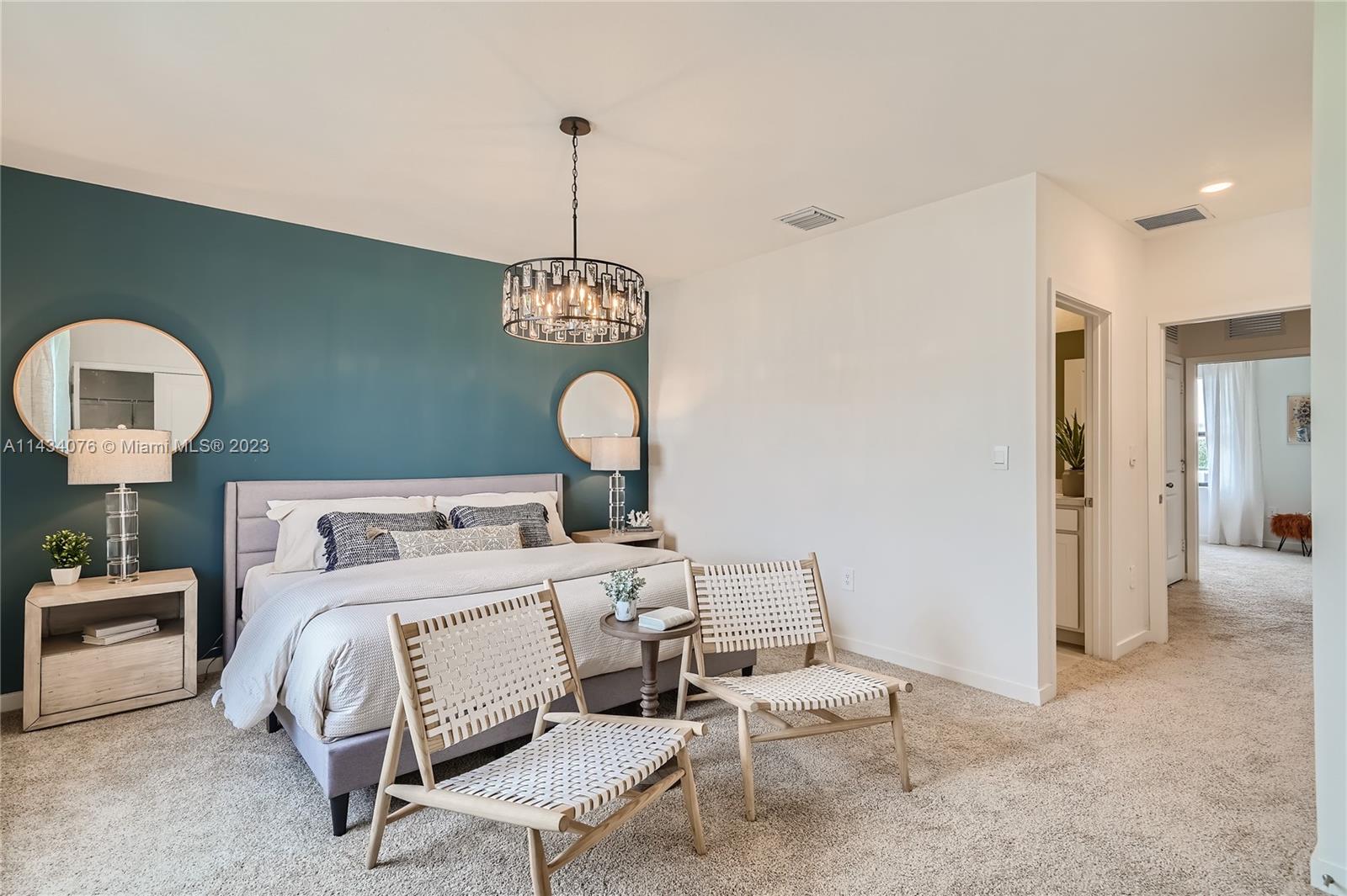 Palm Cay - Residential
