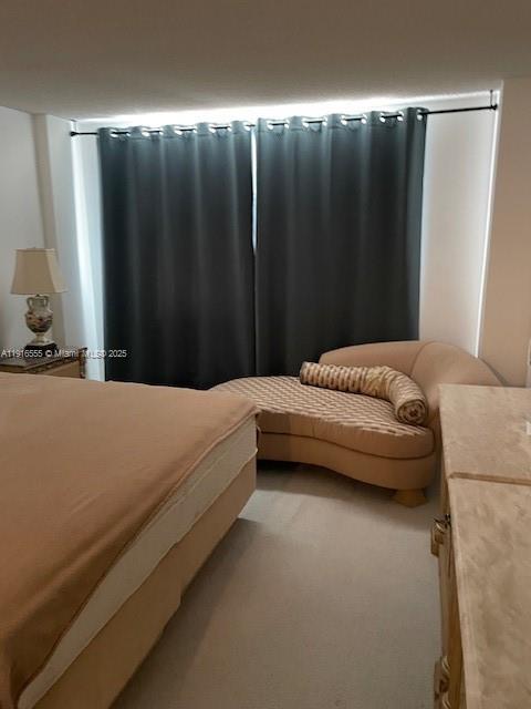 WINSTON TOWERS 500 CONDO - Residential