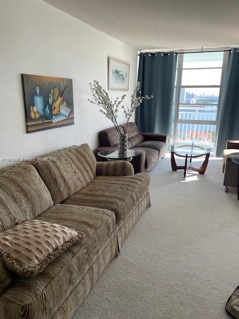 WINSTON TOWERS 500 CONDO - Residential