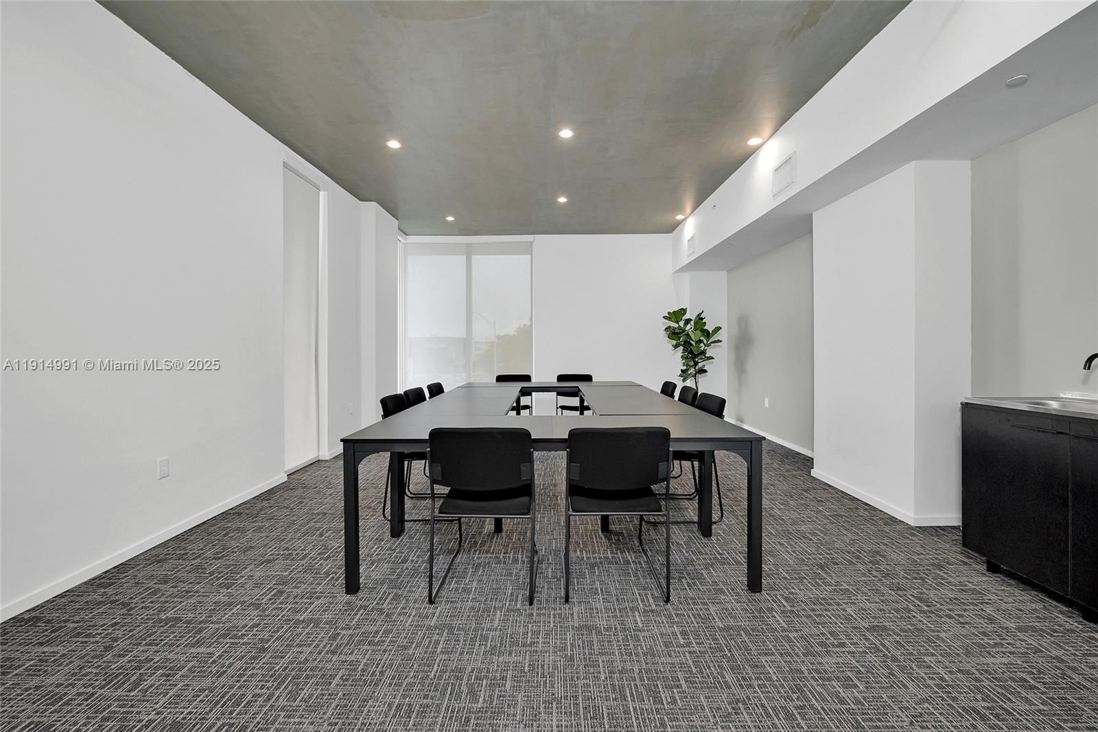 Griffin Park Residences - Residential Lease