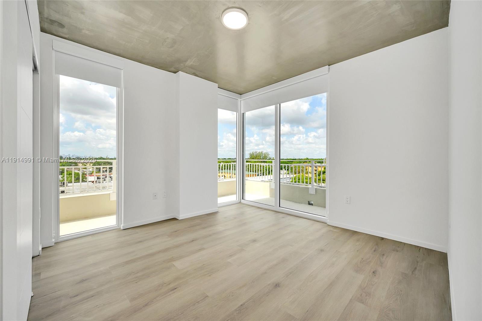 Griffin Park Residences - Residential Lease