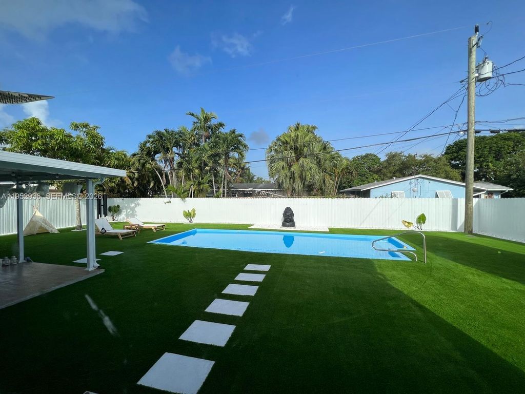 Photo of 19500 SW 97th Pl, Cutler Bay, FL 33157 (MLS # A11952936)