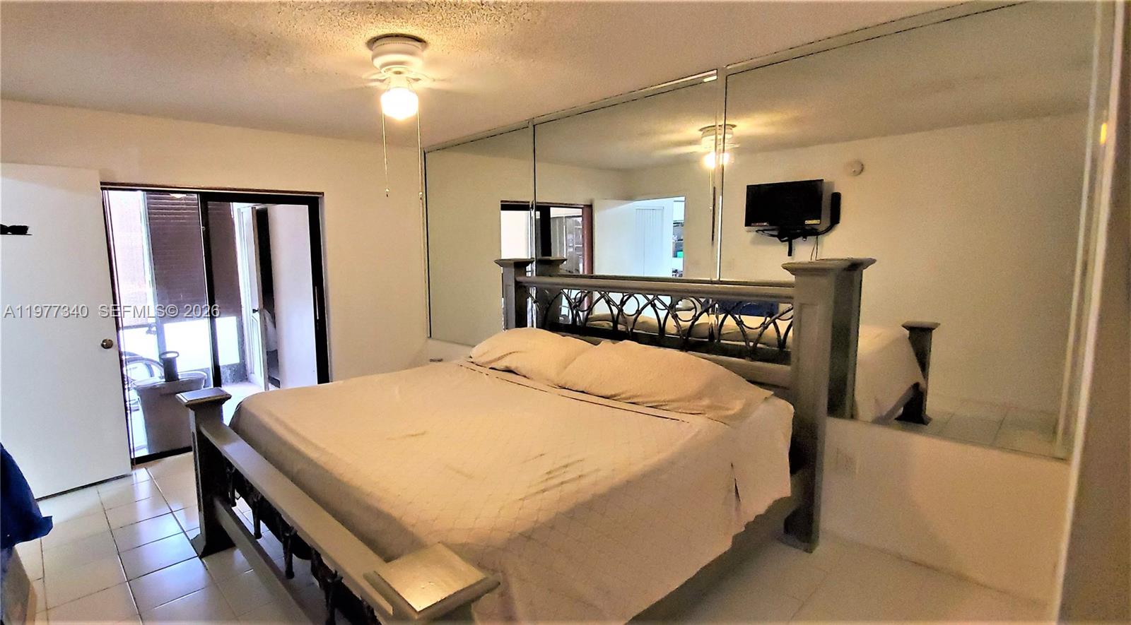 QUATRAINE CONDO I PH I - Residential