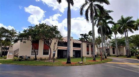 20025 NE 3rd Ct 1 Miami FL 33179