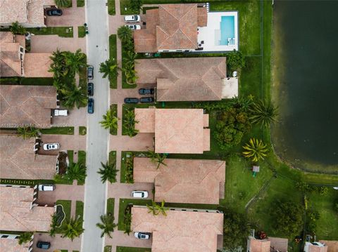 A home in Cooper City