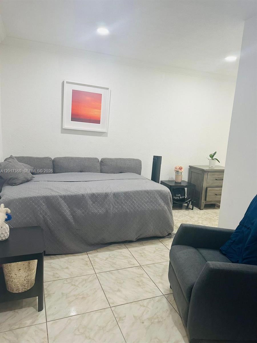 BIRD ROAD CONDO - Residential