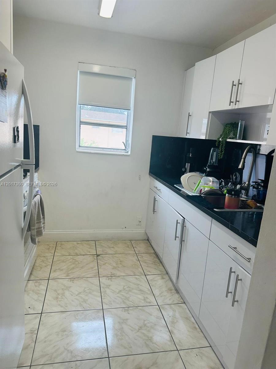 BIRD ROAD CONDO - Residential