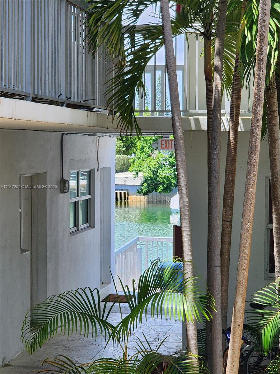 THE LOFTS AT TATUM CONDO - Residential