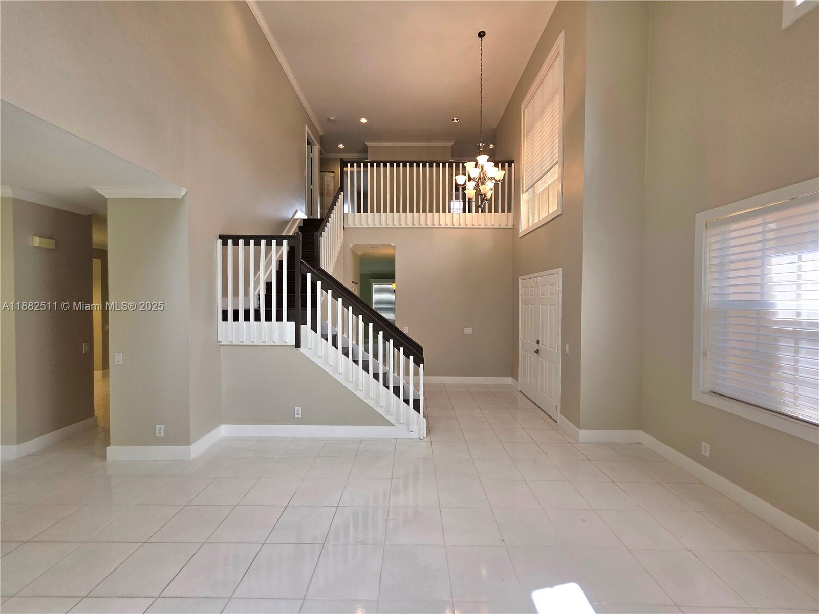 SECTOR 4 NORTH - Residential Lease