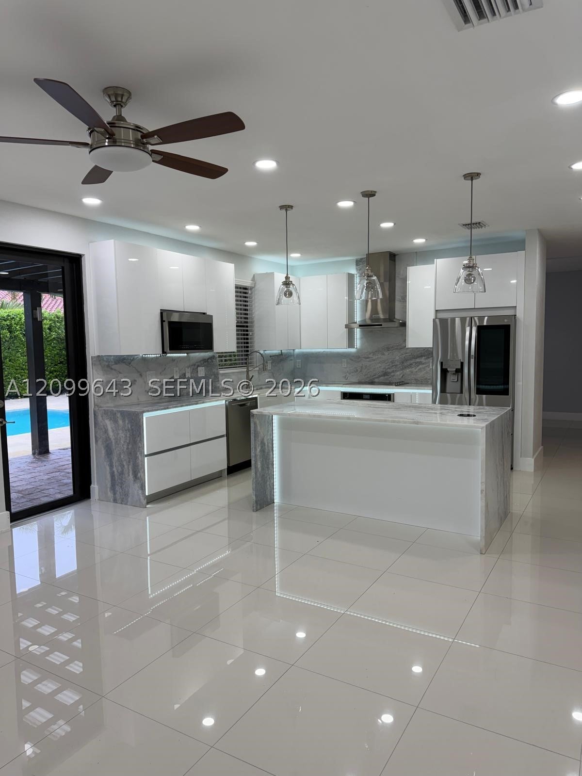 15413 SW 176th Ter 00