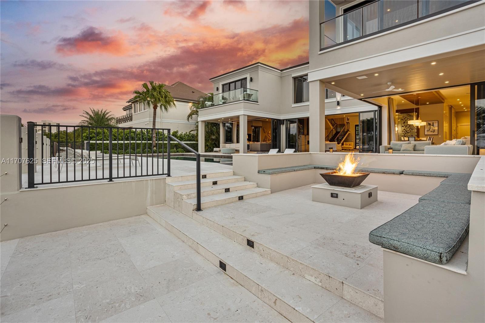 SANCTUARY - Residential