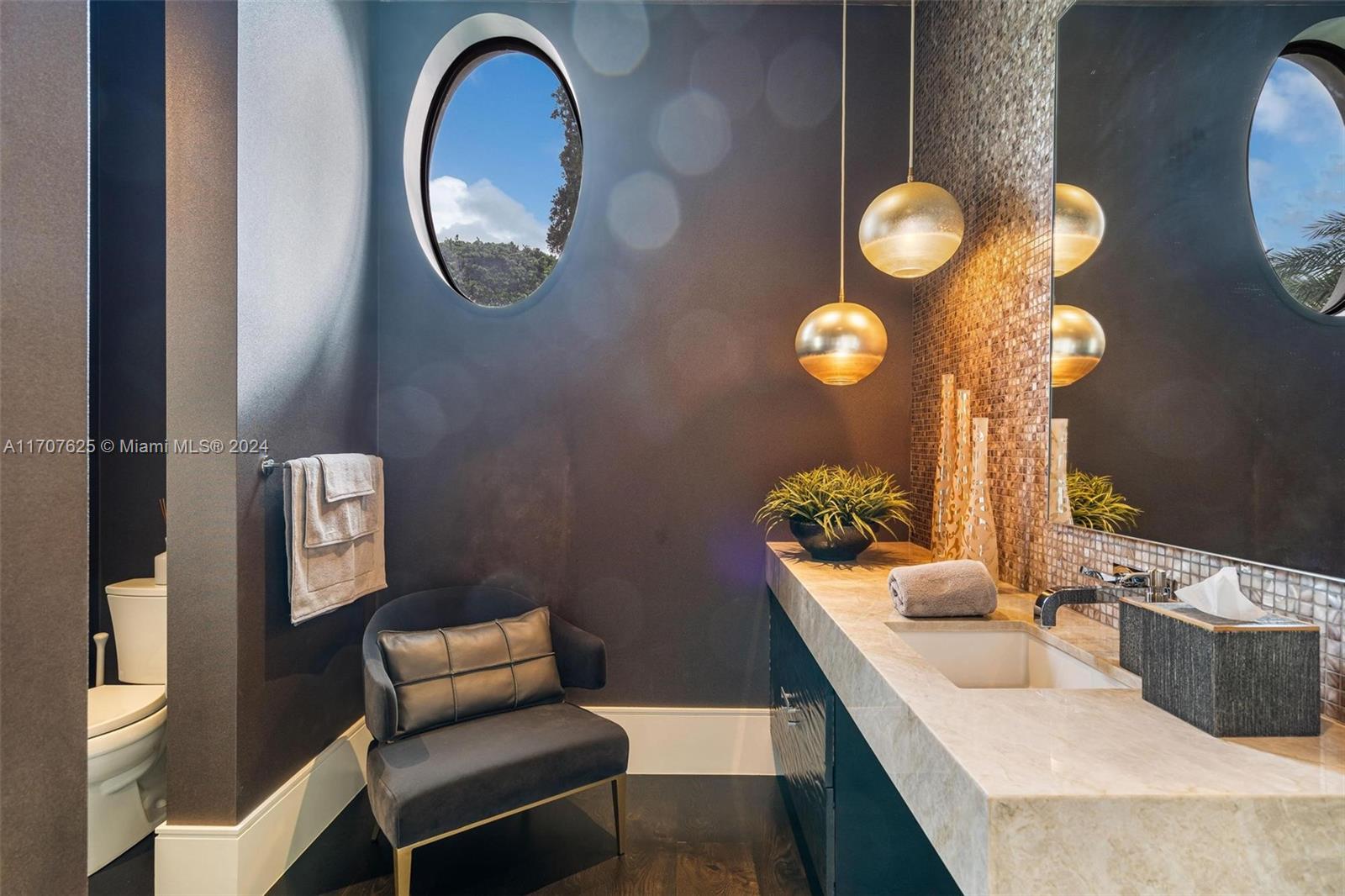 SANCTUARY - Residential