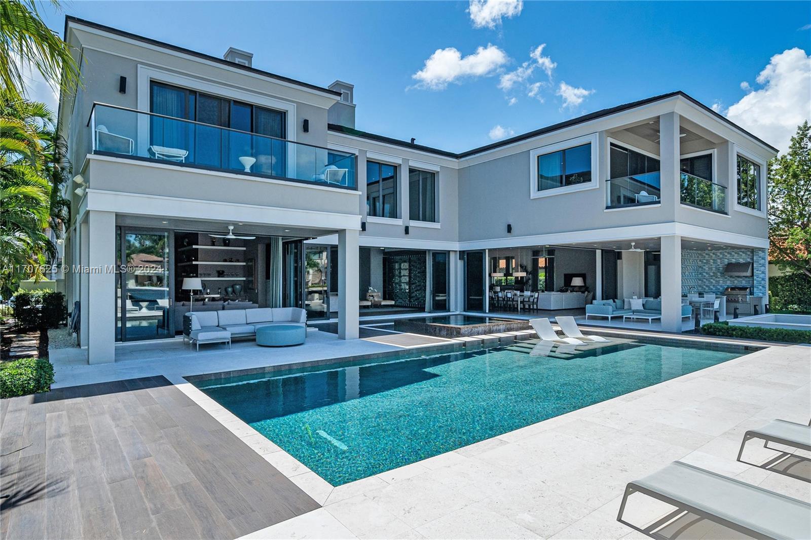 SANCTUARY - Residential