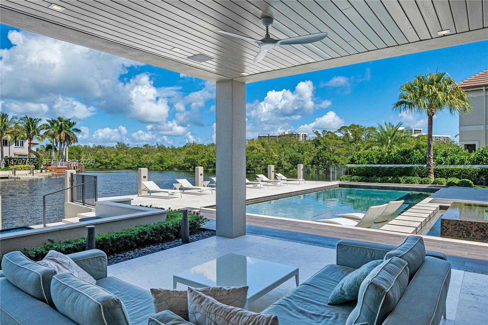 SANCTUARY - Residential