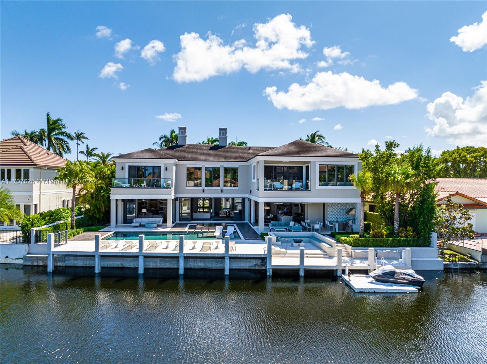 SANCTUARY - Residential