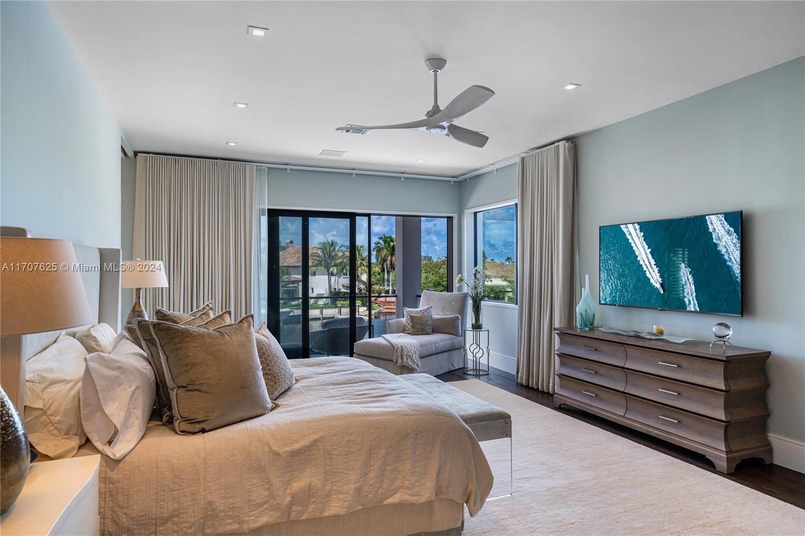 SANCTUARY - Residential