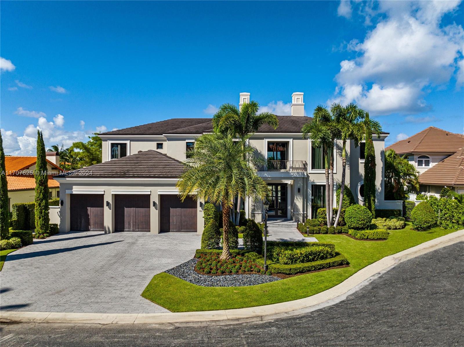 SANCTUARY - Residential